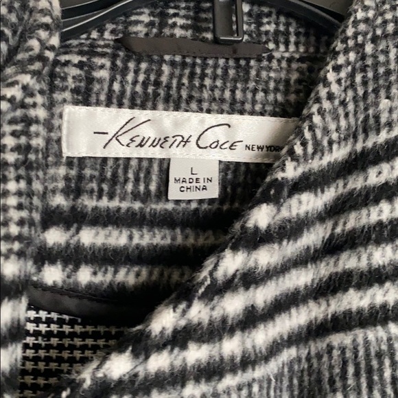 Kenneth Cole New York coat - Picture 5 of 9